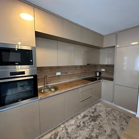 By Expert Ado Apartman *